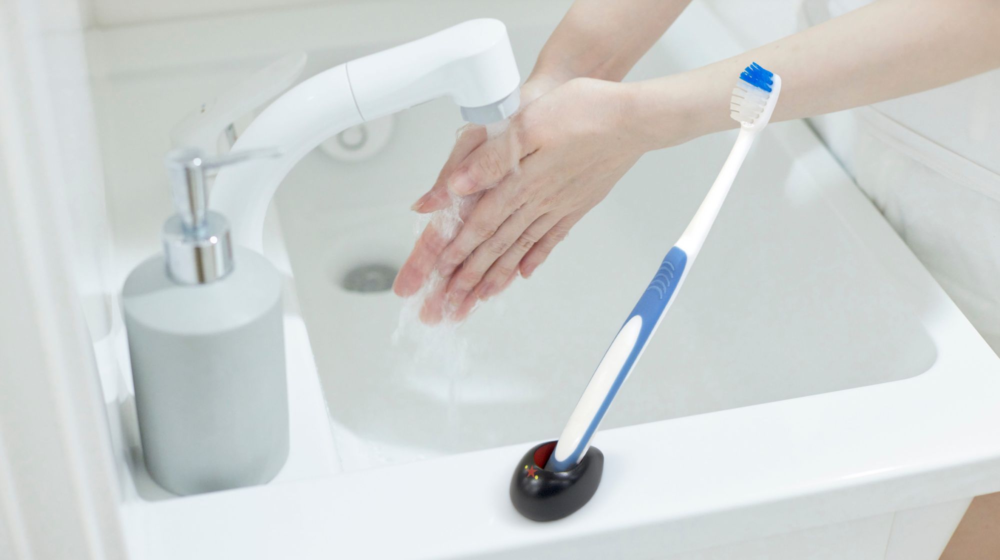 歯ブラシホルダーとして